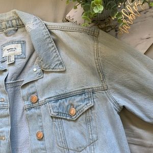 COPY - Forever 21 Light Wash Jeans Jacket